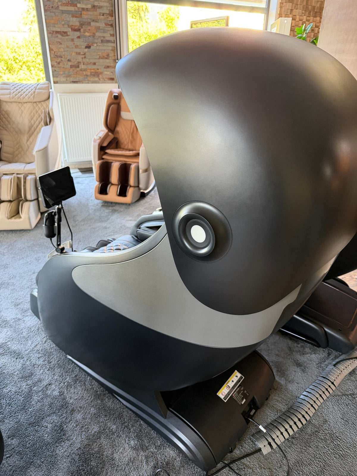 Alpha Techno AT-8701K Aussteller in schwarz